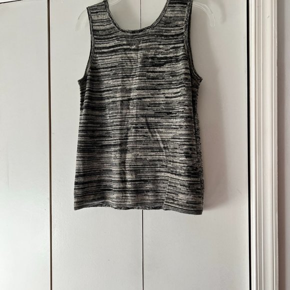 NWOT! Loft Black & White Tank Sweater w/Sequins - Medium - Picture 4 of 5